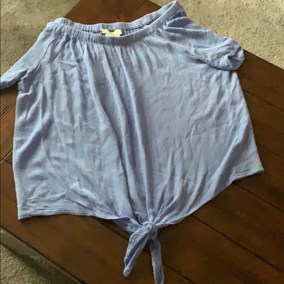 GUILTY || Front Tie Off The Shoulder Shirt - Picture 3 of 3